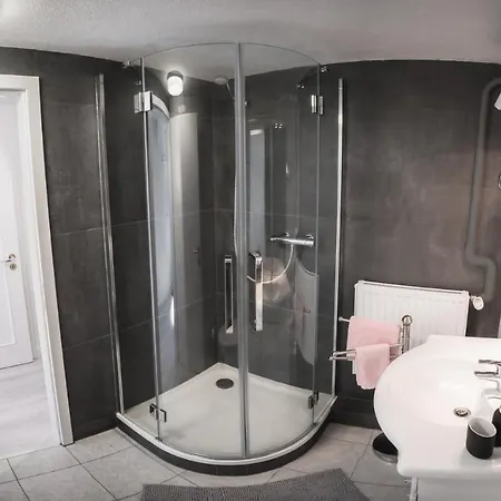 Heidis Heidehaus شنيفردينغين